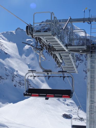 2015 Detachable chairlifts